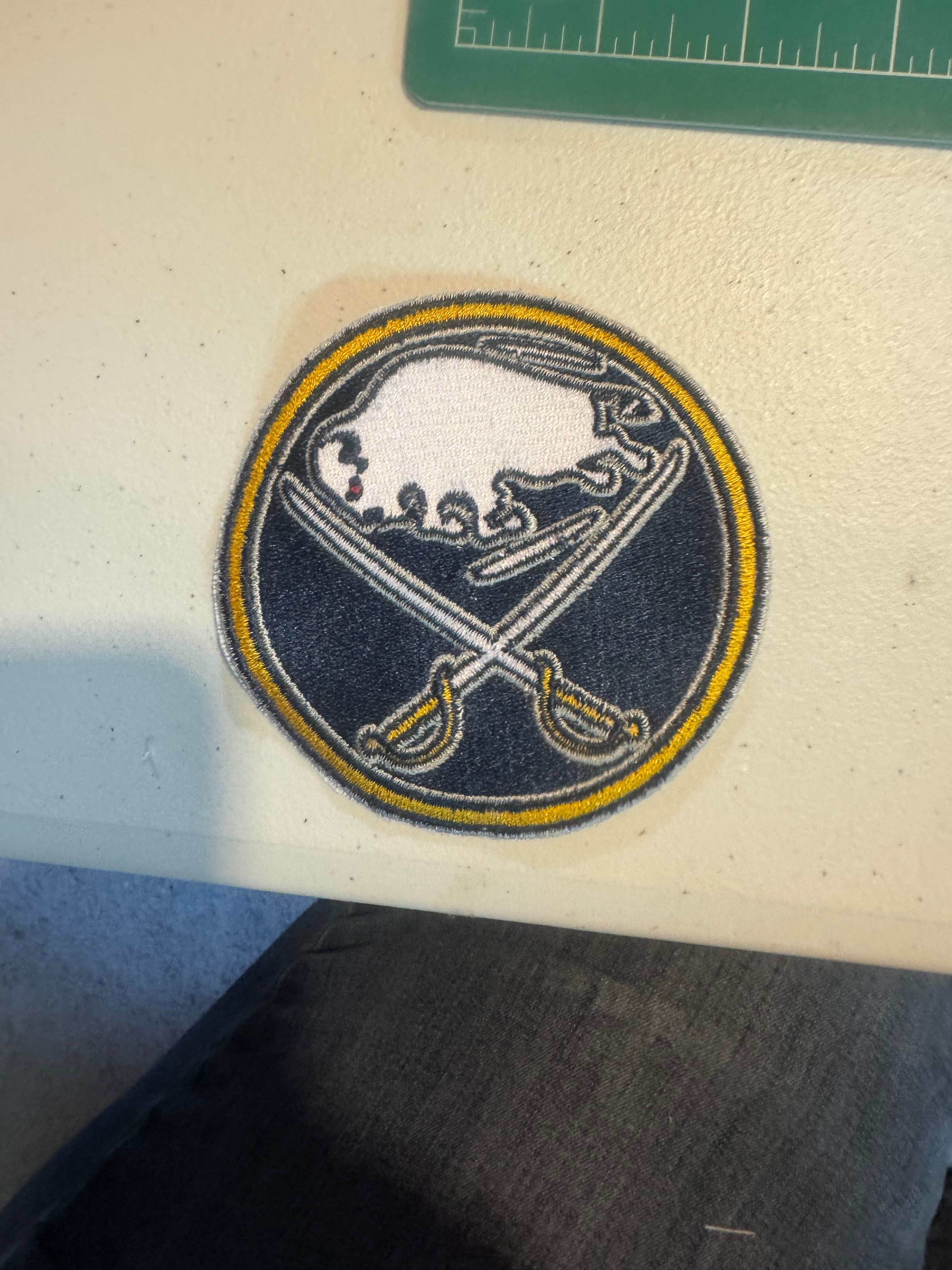 BUFFALO SABRES EMBROIDERED IRON ON PATCH—BRAND NEW!!